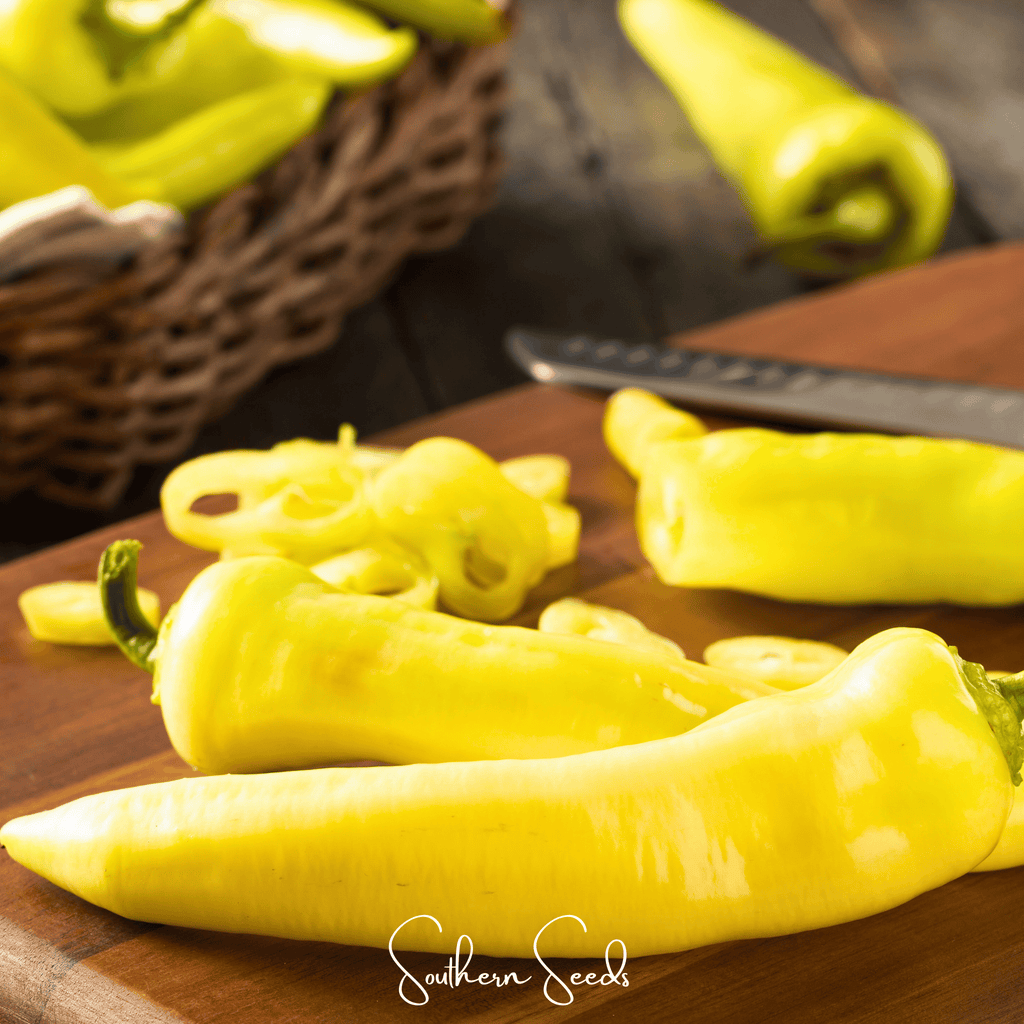 Sweet Banana Pepper – 25 Seeds Southern Seeds