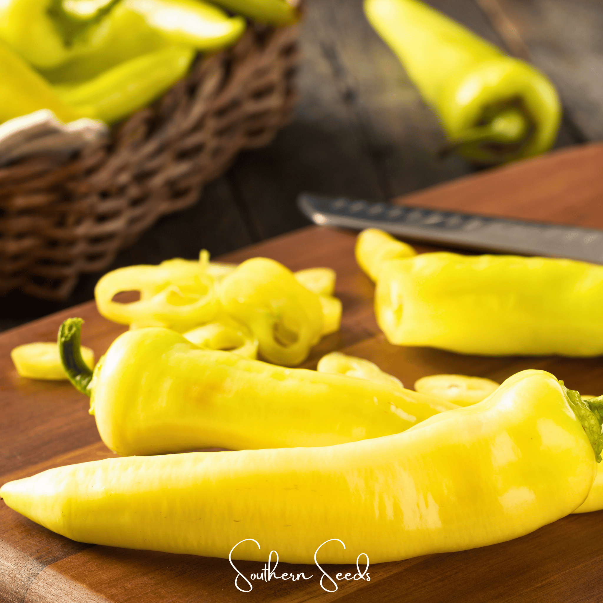 Sweet Banana Pepper – 25 Seeds Southern Seeds